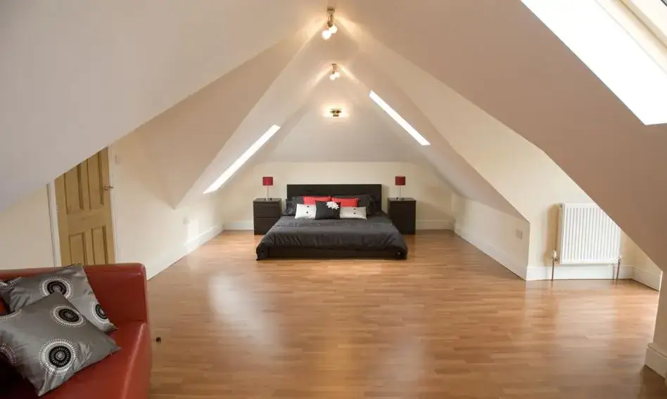 Jak dokładnie wymierzyć skosy na poddaszu - krok po kroku