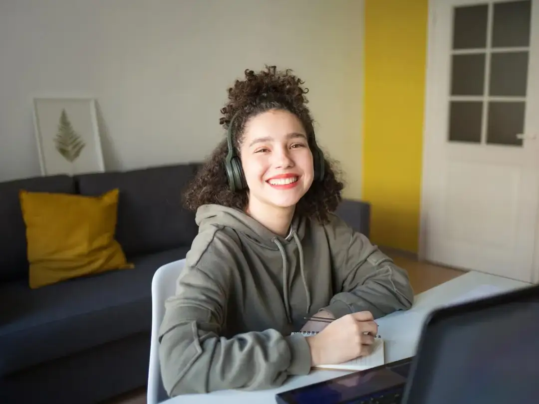 Nauczanie domowe w chmurze: Ile naprawdę zapłacisz za zdalną edukację?