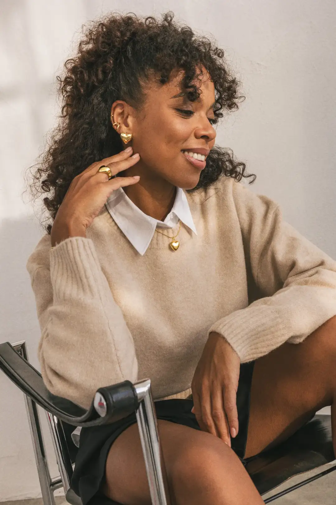 Jak dopasować buty do biżuterii? Poradnik