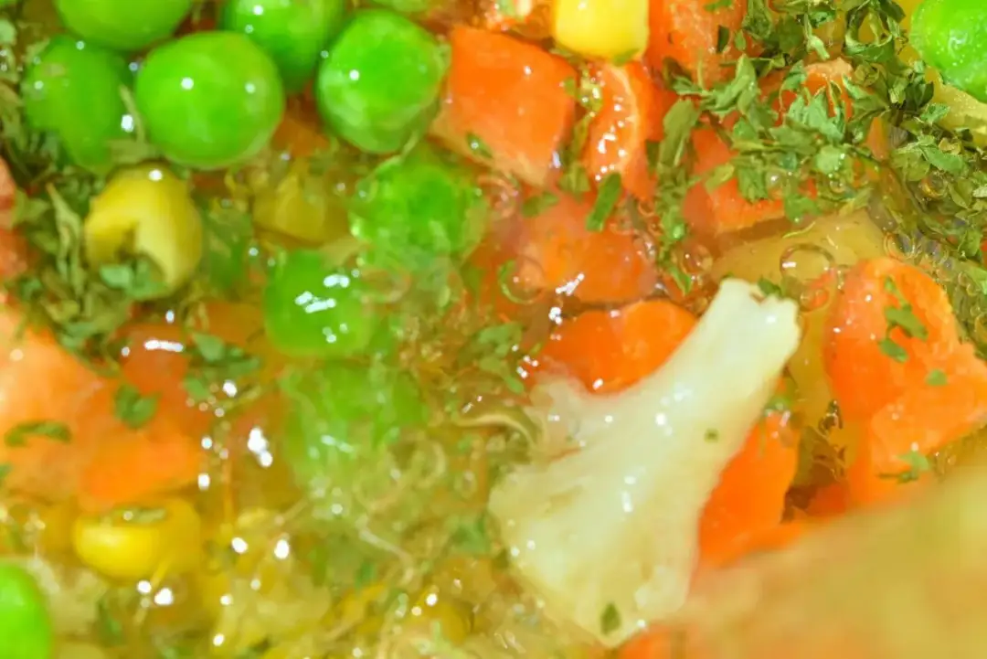 Jak rozmrozić zupę skutecznie i bezpiecznie - sprawdzone metody