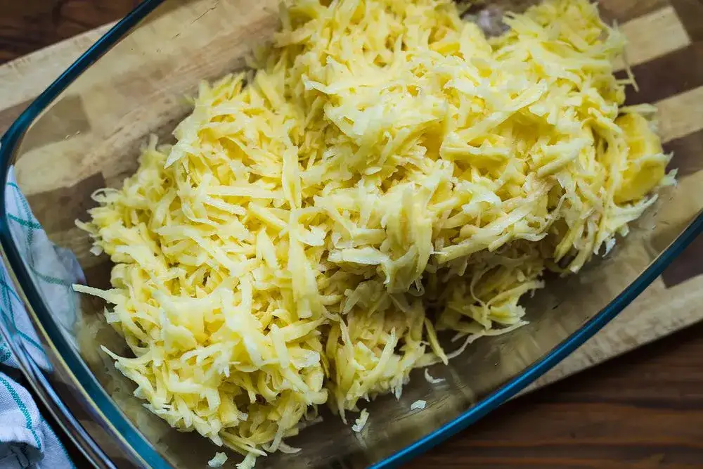 Jakie ziemniaki na placki? Odkryj najlepsze rodzaje dla idealnych placków