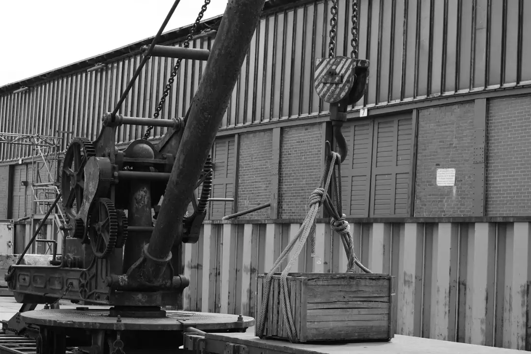 UNIQ LOGISTIC Łódź - kompleksowe usługi spedycyjne oraz magazyny -  nasza pasja Twoja satysfakcja!