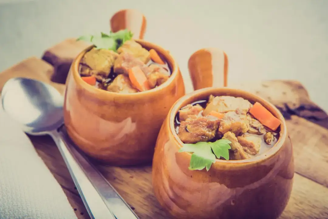 Jak zrobić gulasz z cielęciny – prosty przepis na pyszne danie