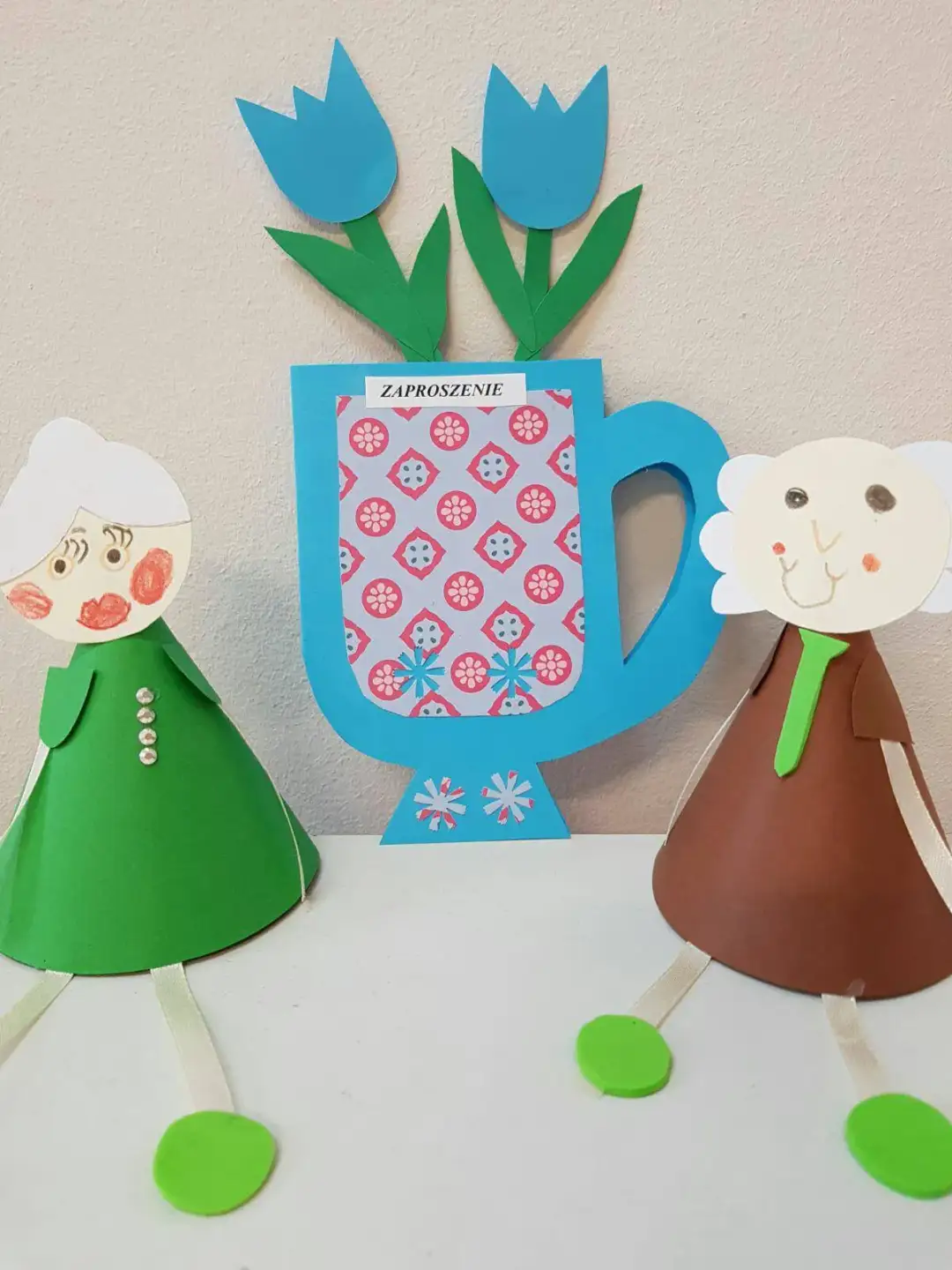 Kreatywne prezenty na dzień babci i dziadka w przedszkolu, które zachwycą