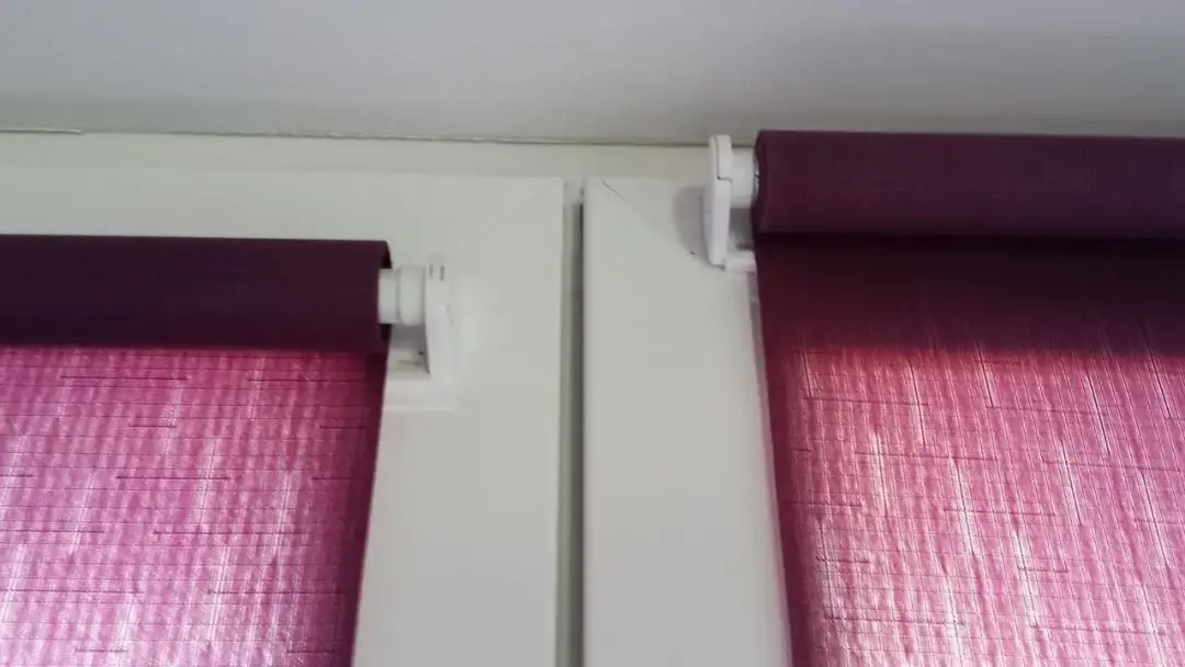 Jak założyć rolety: 8 praktycznych wskazówek dla każdego