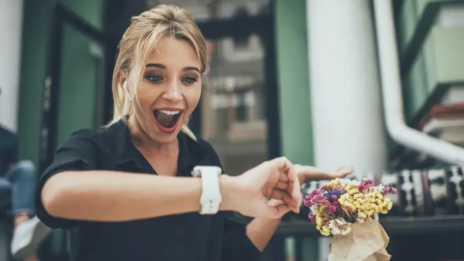 Najlepsze smartwatche damskie z GPS - ranking, który ułatwi wybór