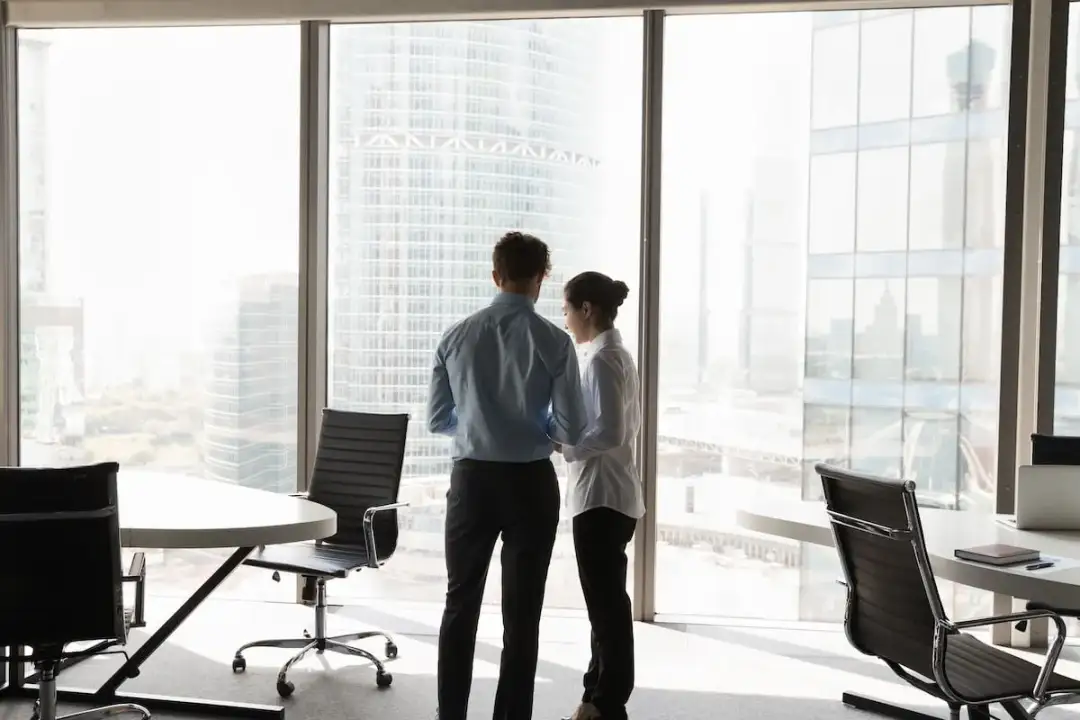 Prąd dla firm - czy cena jest kluczowym czynnikiem wyboru sprzedawcy?