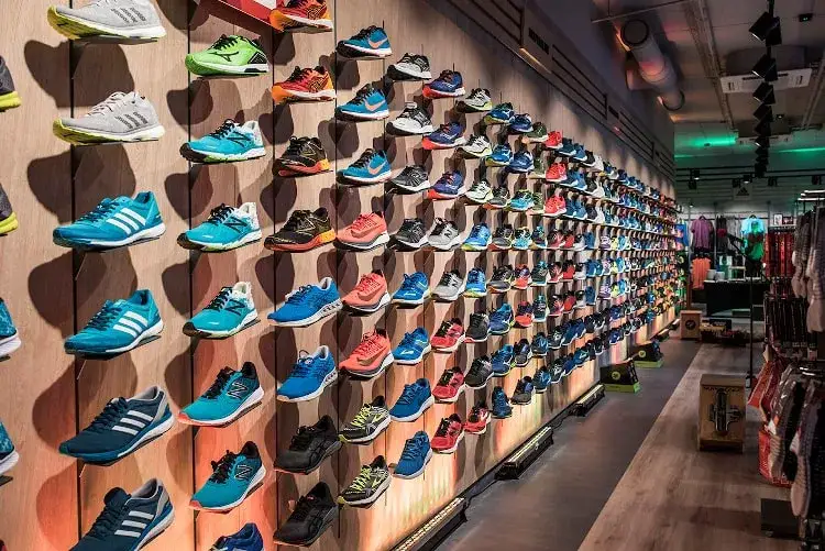 Jak kupić buty do biegania, aby uniknąć błędów i zaoszczędzić pieniądze