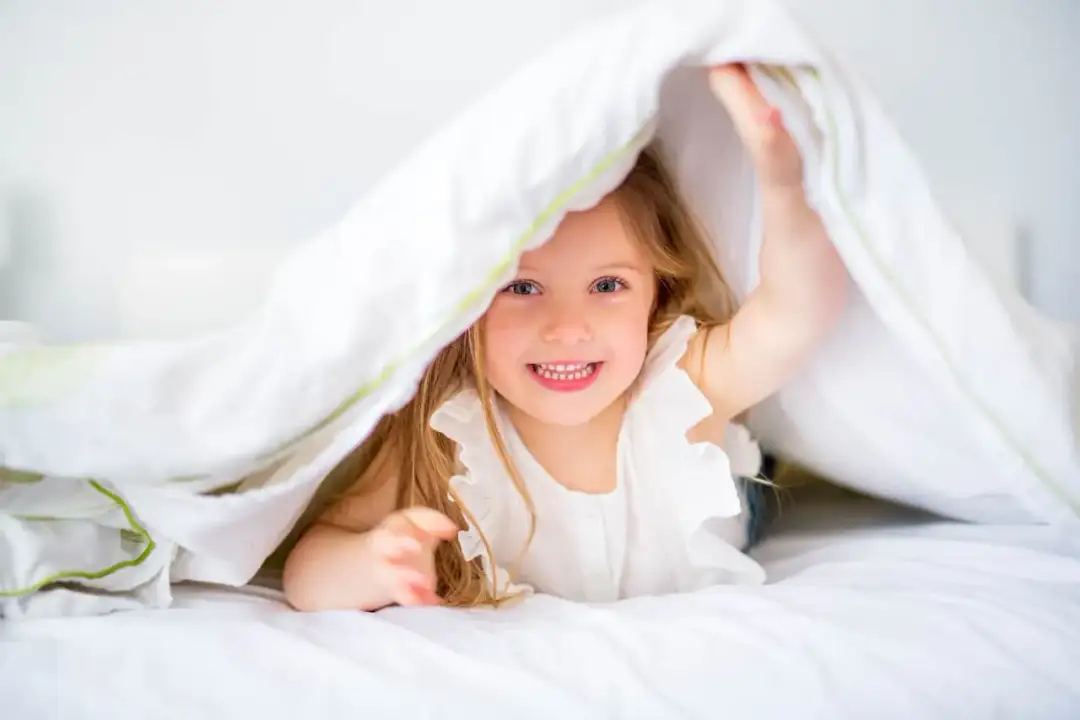 Jaki materac dla 4 latka? Wybierz najlepszy i bezpieczny dla snu dziecka