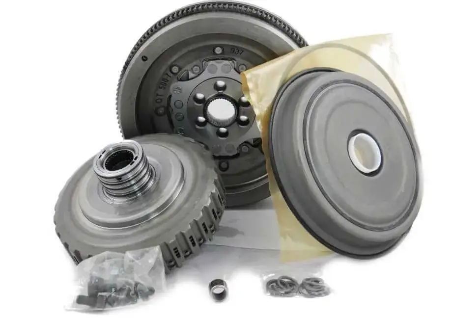 Mokre sprzęgło: kompletny przewodnik o budowie i działaniu - wyjaśniamy