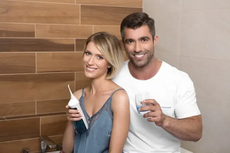 Irygator do jamy ustnej - co to jest i jak poprawia higienę?