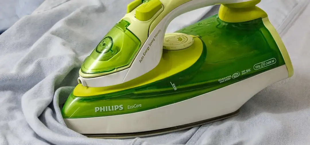 Ile prądu zużywa żelazko? Sprawdź, ile zapłacisz za energię