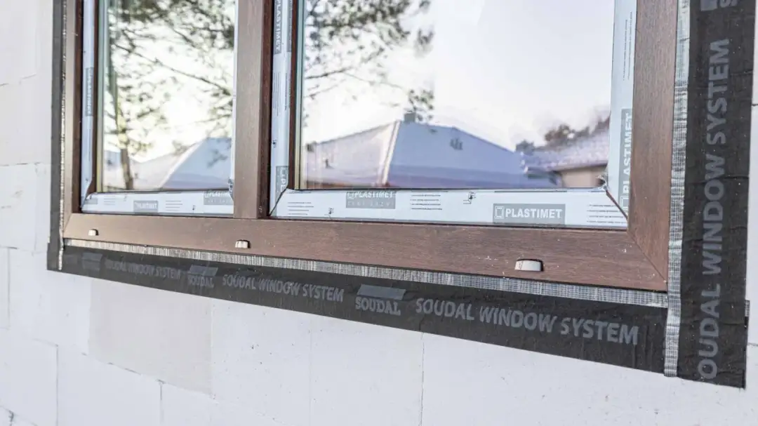 Ciepły montaż okien: proces, korzyści i efektywność energetyczna