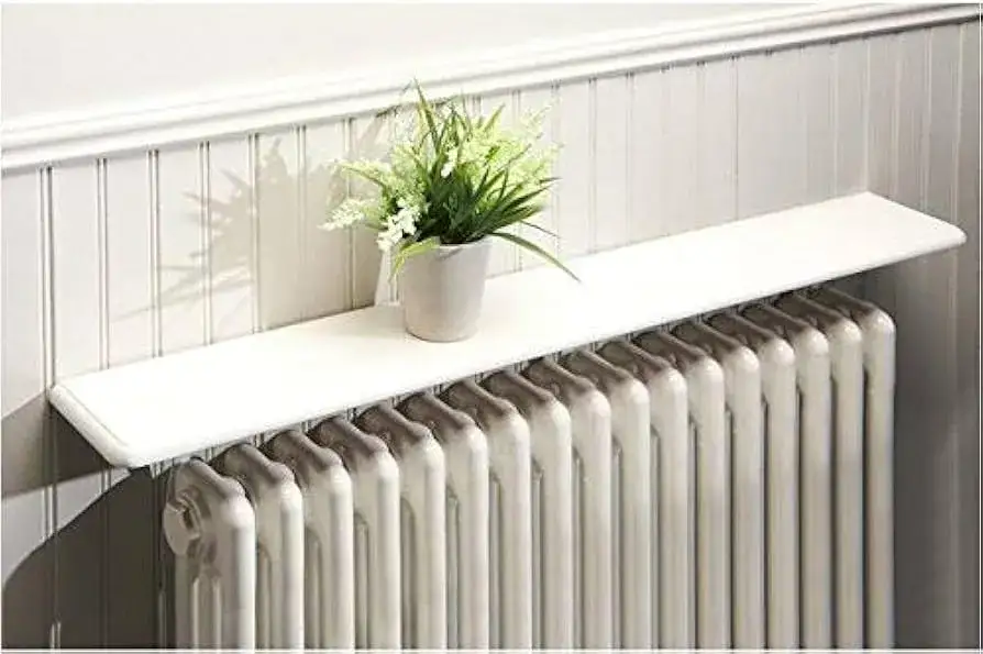 Półka na grzejnik: praktyczne rozwiązania i pomysły aranżacyjne