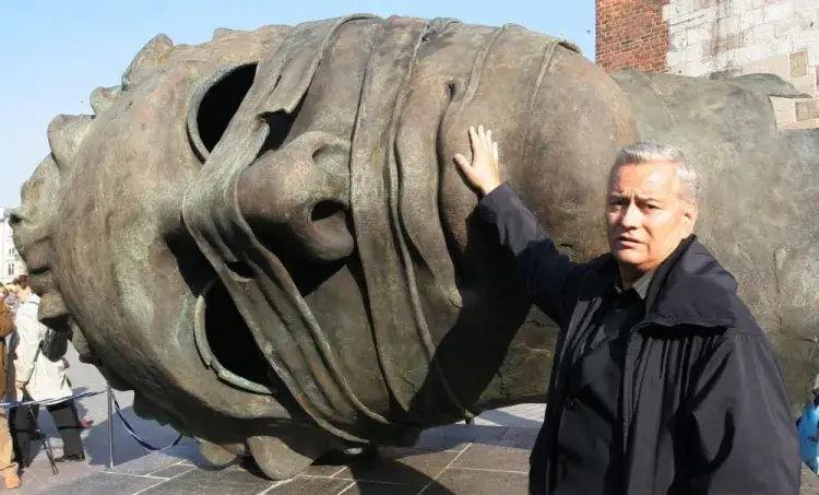 Igor Mitoraj zona: tajemnice życia osobistego artysty i jego żony