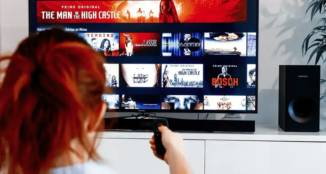 Noworoczne hity filmowe i serialowe na VOD: co warto obejrzeć na Nowy Rok?