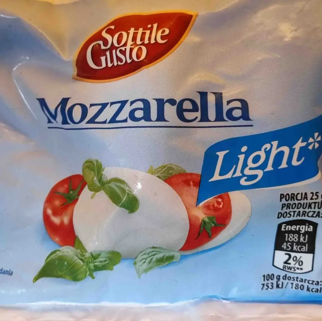 Ile kalorii ma mozzarella light: poznaj wartości odżywcze i kaloryczność