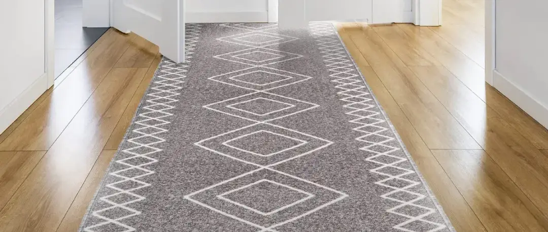 Jaka wykładzina do przedpokoju? Poznaj trwałe i stylowe rozwiązania