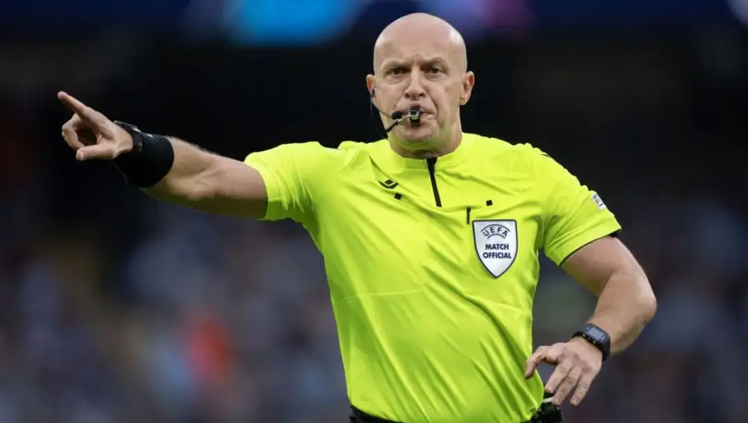 Szymon Marciniak gdzie mieszka? Sekretna lokalizacja sędziego w Słupnie