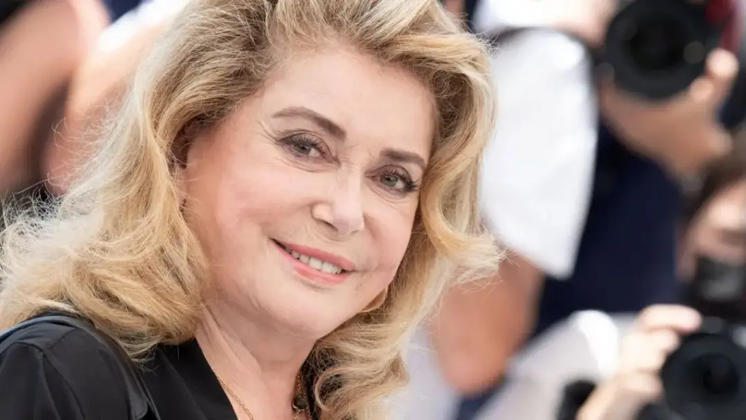 Catherine Deneuve wiek: zaskakująca historia życia legendarnej aktorki