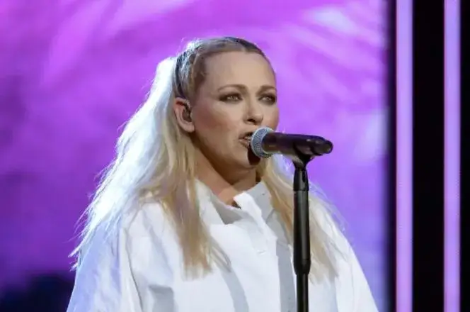 Ile lat ma Kasia Nosowska? Zaskakujące fakty o piosenkarce i jej karierze