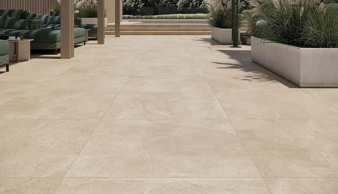 Skuteczne sposoby na to, czym wyczyścić terakotę na balkonie