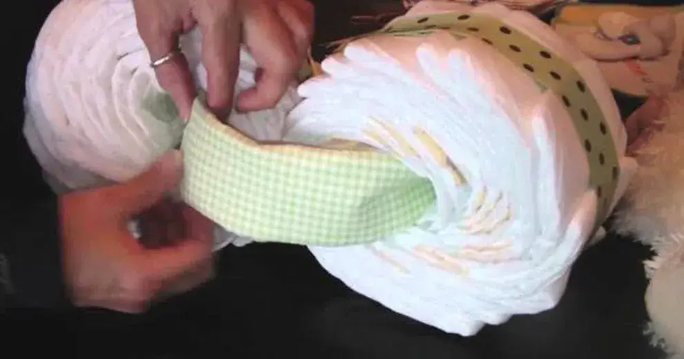 Jak zrobić rower z pampersów - łatwy sposób na wyjątkową dekorację