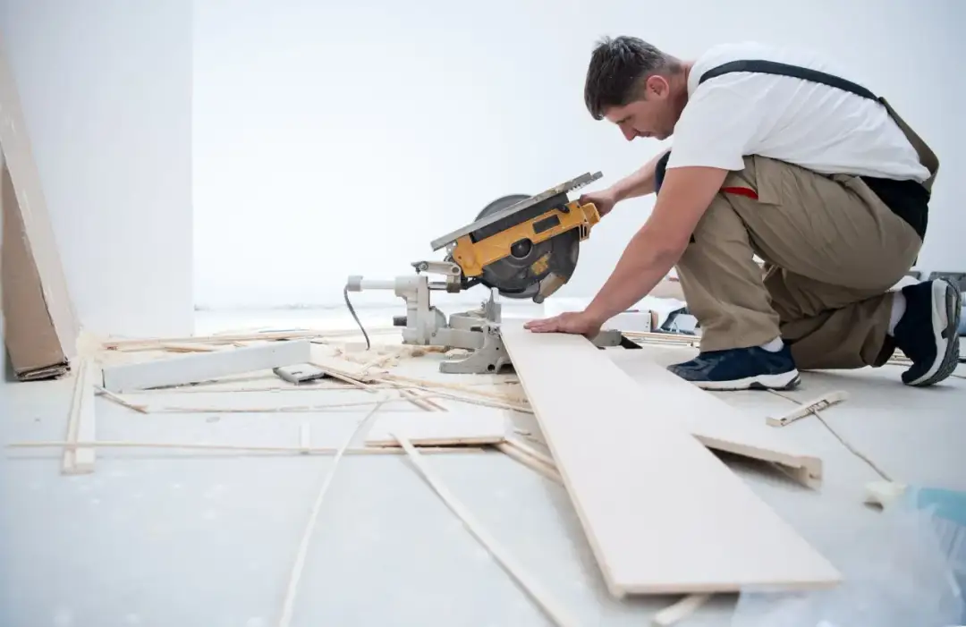 Profesjonalne narzędzia do precyzyjnego cięcia paneli winylowych krok po kroku