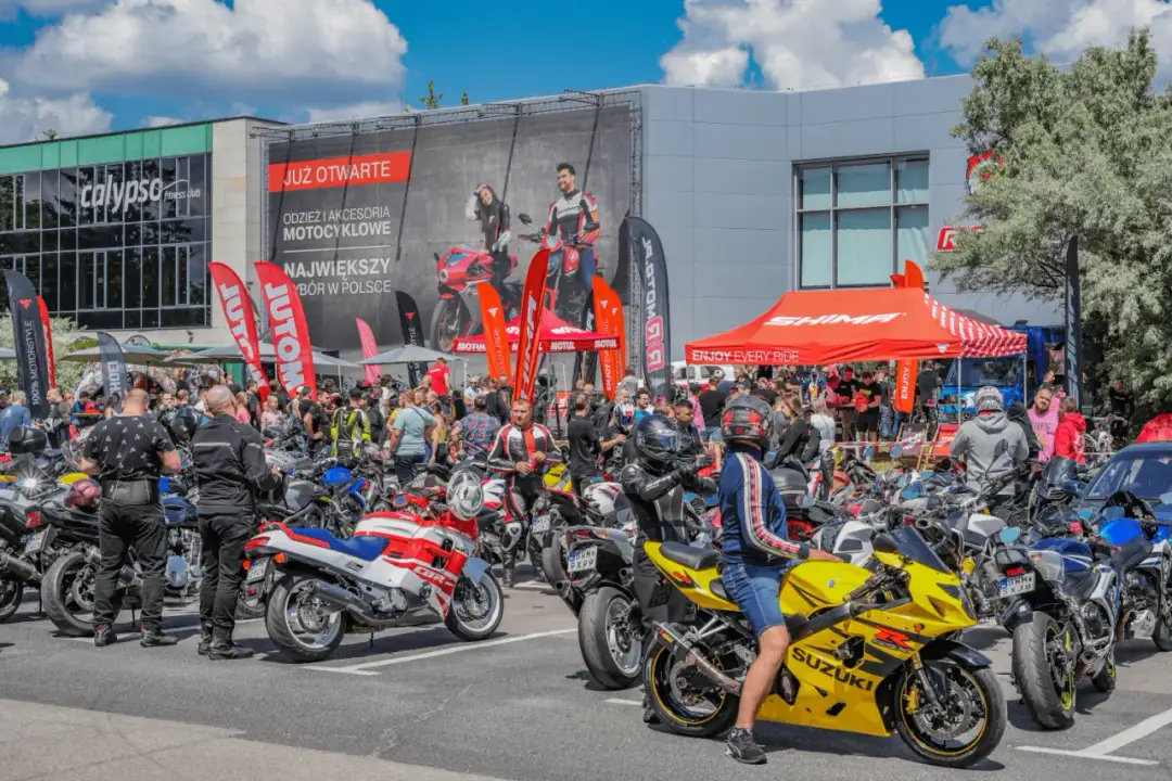 Sezon motocyklowy od kiedy do kiedy - nie przegap ważnych dat!