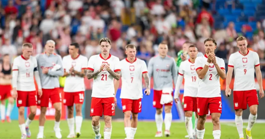 Polska na którym miejscu w piłce nożnej – zaskakujące zmiany w rankingu