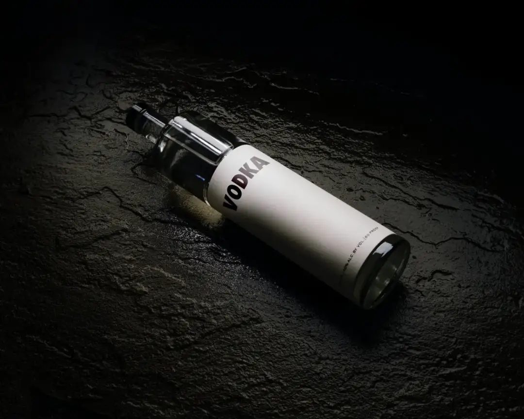 Wódka kraftowa co to znaczy? Odkryj jej unikalne cechy i smaki