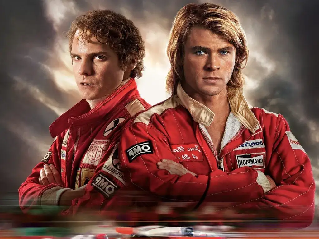 Najlepsze filmy o wyścigach samochodowych: lista hitów kinowych 2025