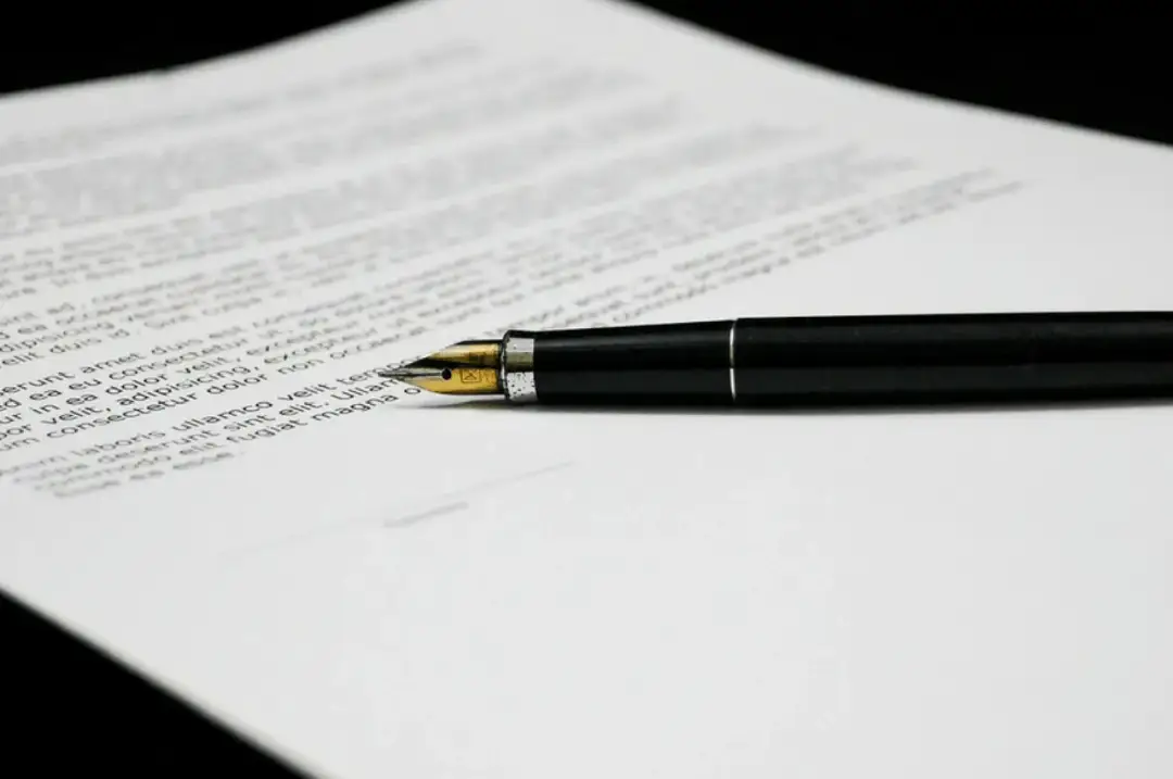 Jak napisać wypowiedzenie umowy o internet, aby uniknąć problemów