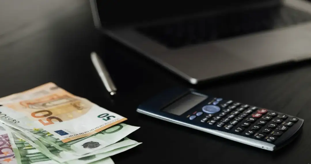 Jak odzyskać kontrolę nad swoimi finansami i uporać się z zaległymi płatnościami?