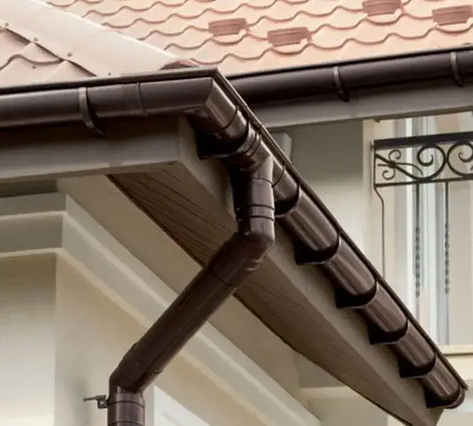 Rynna 75 mm - prawidłowa odległość uchwytów: kluczowe zasady