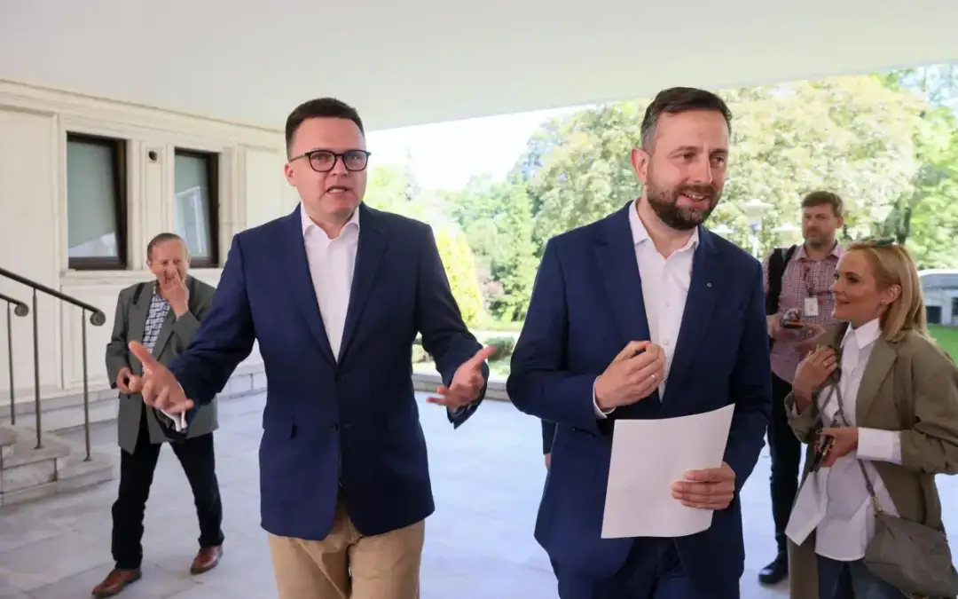 Ile poparcia ma Hołownia? Zaskakujące wyniki sondaży w wyborach