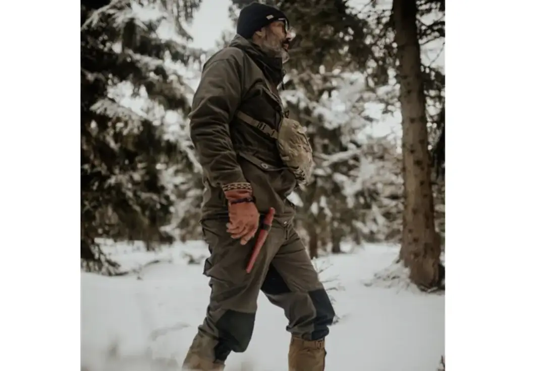 Dlaczego spodnie taktyczne to najlepszy wybór dla miłośników outdooru i survivalu?