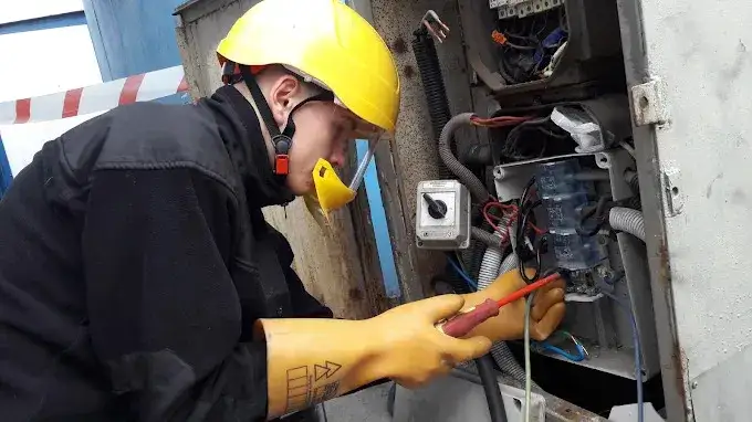 Najczęściej wykonywane prace elektryczne – poradnik dla klientów