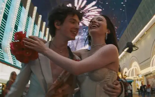 Anora: Spojrzenie krytyczne na problemy społeczne i emocje bohaterów