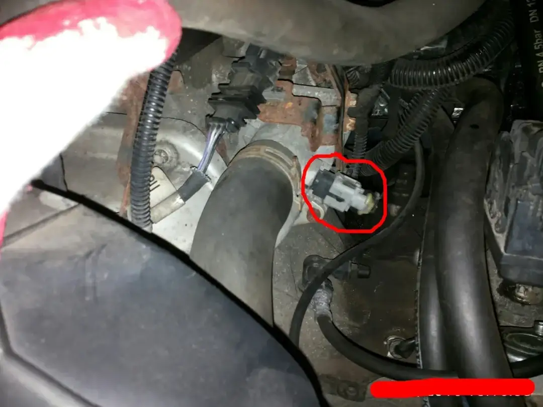 Gdzie jest czujnik temperatury silnika Opel Meriva – znajdź go łatwo