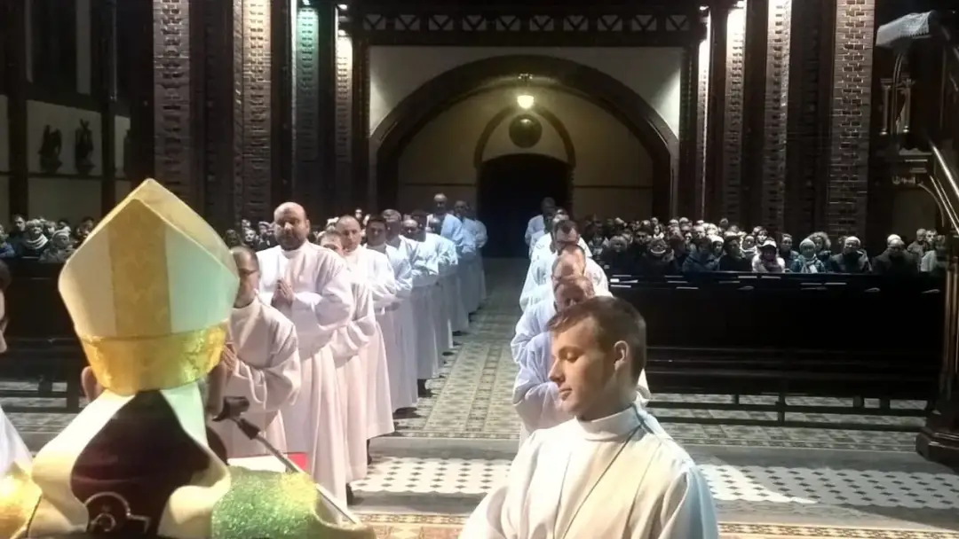 Dlaczego biskup Rzymu jest najwyższym pasterzem Kościoła katolickiego?