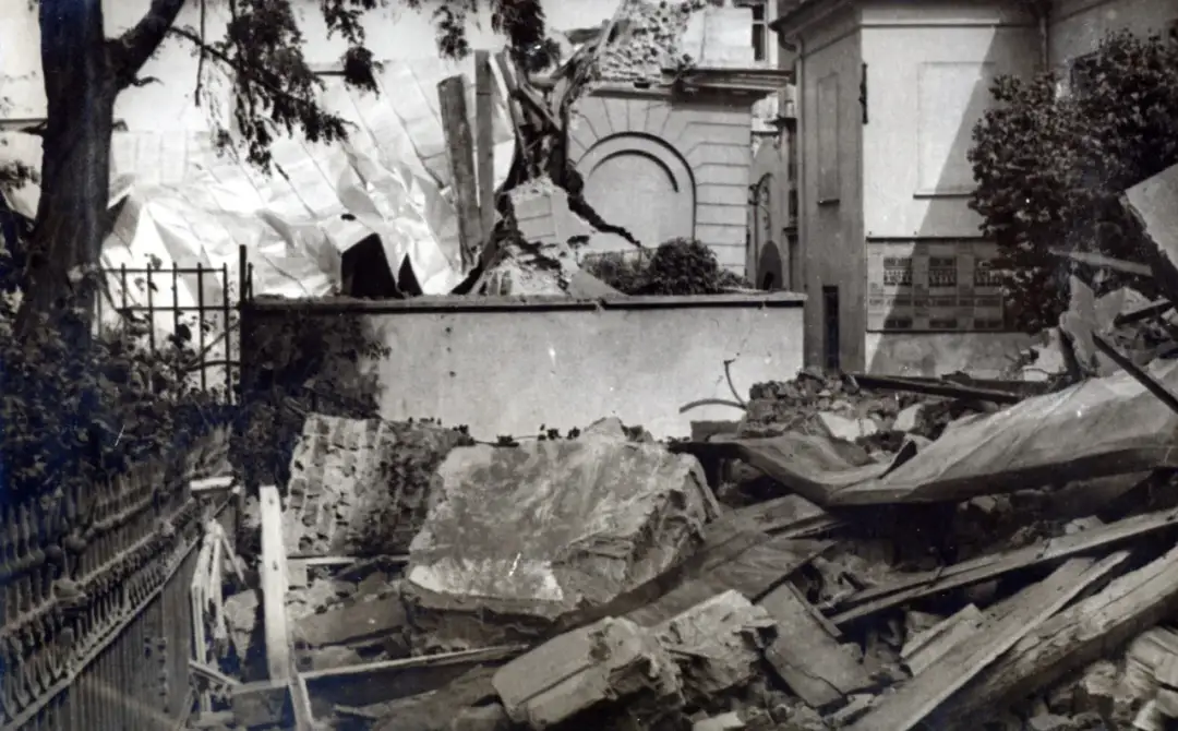 Historia II wojny światowej w filmach dostępnych online - rzetelna analiza