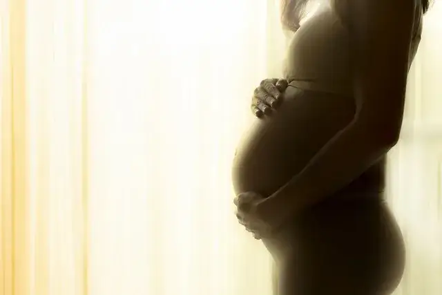 Czy in vitro to grzech ciężki - kontrowersje i moralne dylematy