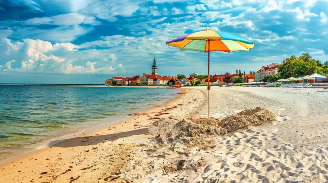 Gdzie jechać nad polskie morze? Najlepsze plaże i atrakcje wybrzeża