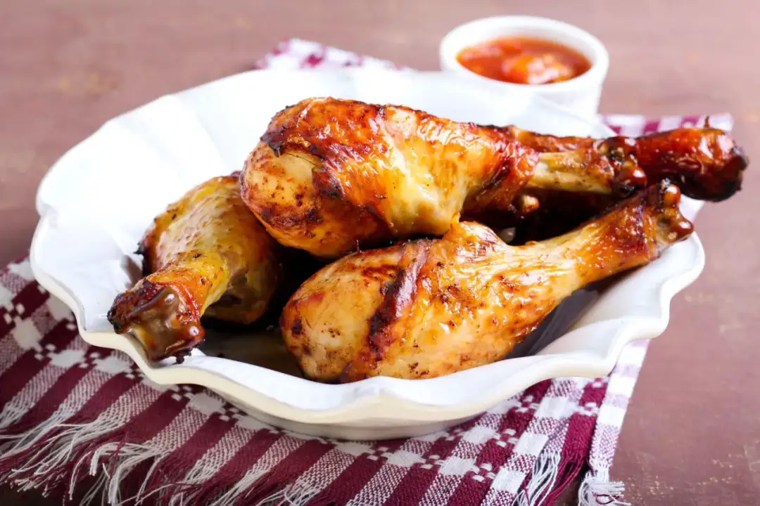 Jak zrobić chrupiące pałki z kurczaka w piekarniku bez wysiłku