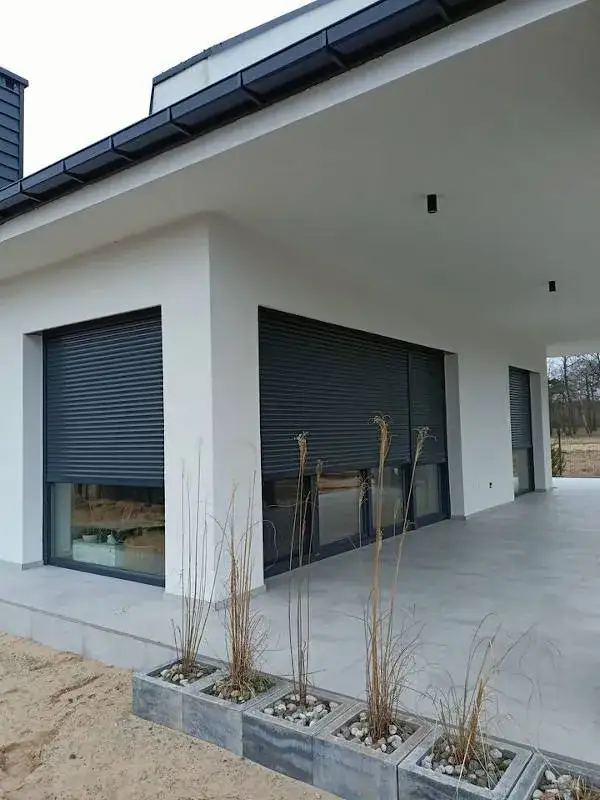 Rolety zewnętrzne a podatek: Zaskakujące możliwości odliczenia kosztów