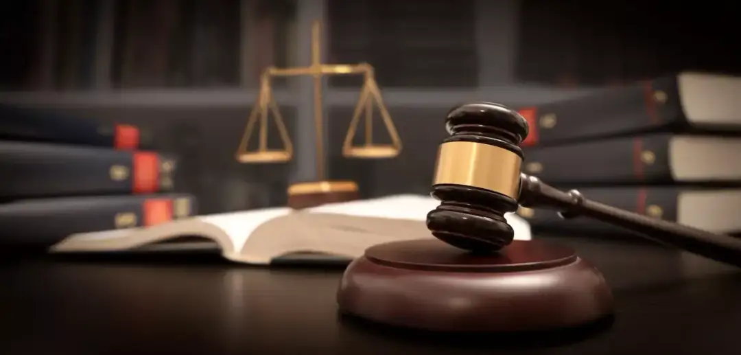 Jakie dokumenty do notariusza? Sprawdź, aby uniknąć problemów!