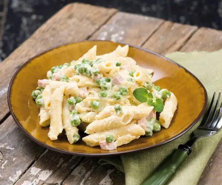 Penne w sosie śmietanowo serowym thermomix - łatwy przepis na obiad