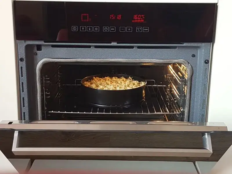 Kiedy wyjąć babkę z piekarnika, aby uniknąć zakalca i cieszyć się smakiem