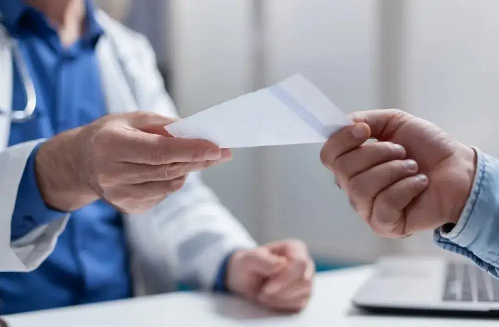 Jak zdobyć receptę na testosteron i uniknąć błędów w leczeniu